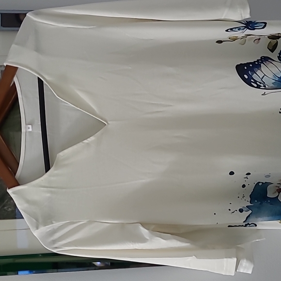 WOMEN'S DRESS - Picture 2 of 3